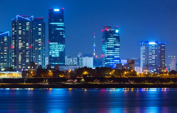 Lo skyline di Seoul di notte — Foto Stock