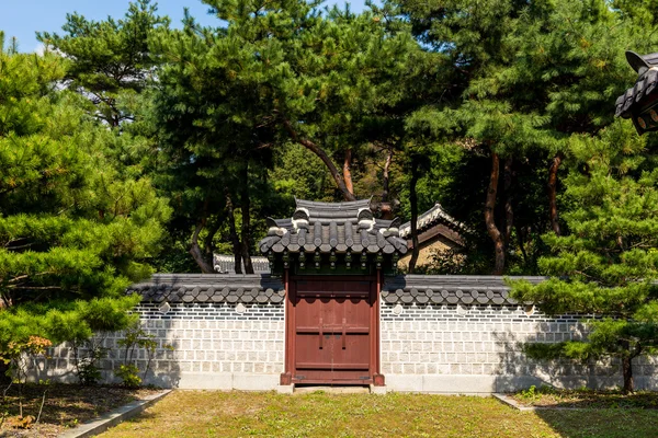 Traditionelle koreanische Architektur — Stockfoto