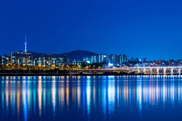 Seoul city skyline at night — стоковое фото