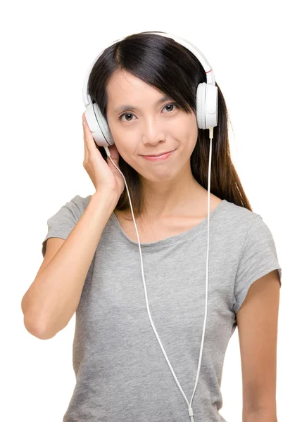 Asian woman enjoy music with earphone — Stock Photo, Image