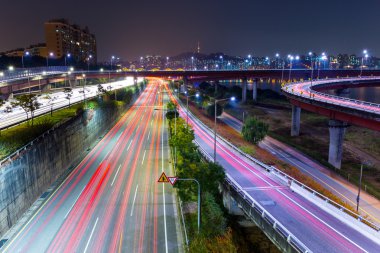 seoul City, gece meşgul trafik