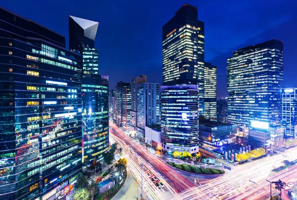 Čtvrti Gangnam v Soulu v noci — Stock fotografie