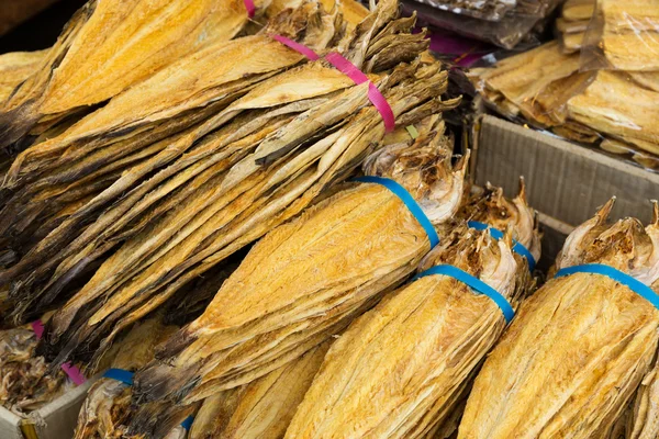 Traditional salty fish in market — Stock Photo, Image