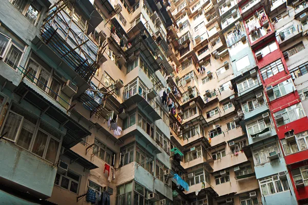 Edificio residencial en hong kong — Foto de Stock