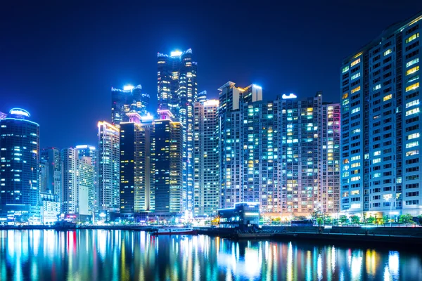 Busan miasto nocą — Zdjęcie stockowe