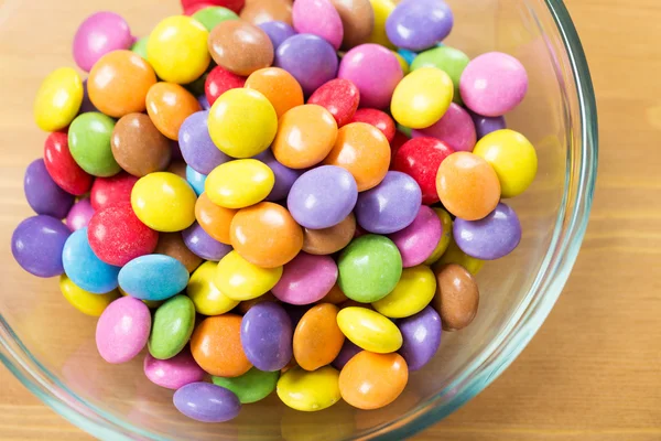 Colorful candy in bowl — Stock Photo, Image