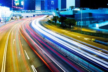 Hong Kong 'da gece trafiği