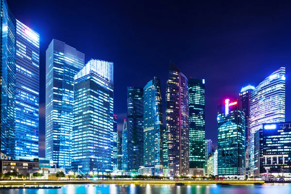 Singapore in der Nacht — Stockfoto