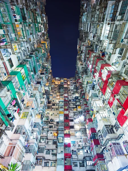 Edificio imballato in hong kong — Stockfoto