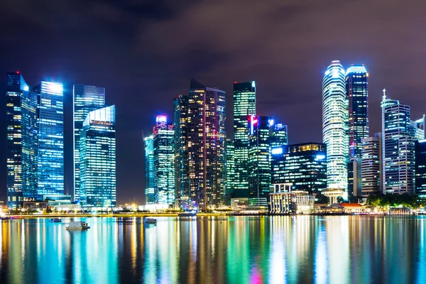 Singapore på natten — Stockfoto