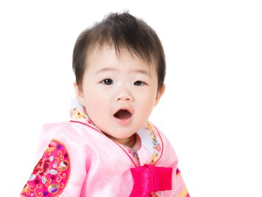 geleneksel Kore hanbok ile küçük kız