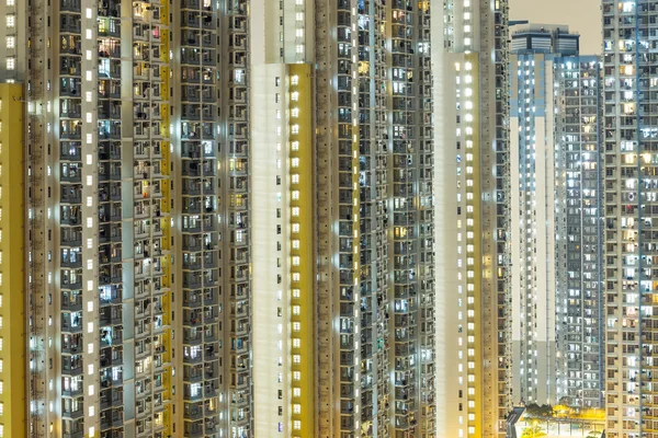 Extérieur du bâtiment résidentiel à Hong Kong — Photo