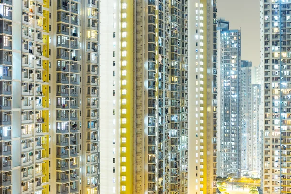 Extérieur du bâtiment résidentiel à Hong Kong — Photo