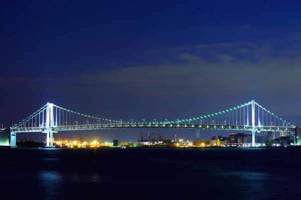 Pont suspendu dans la baie de Tokyo — Photo