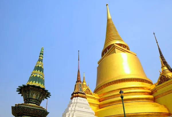 Golden pagoda in the Grand Palace — Stock Photo, Image