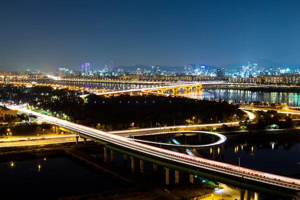 Via expressa em Seul à noite — Fotografia de Stock