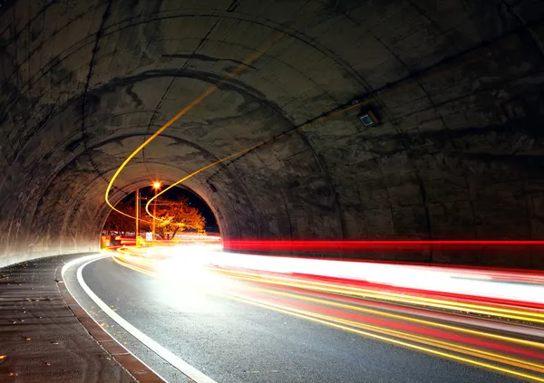 Trafik spår i tunnel — Stockfoto