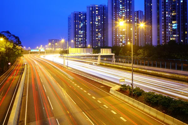 在晚上在香港的公路 — 图库照片