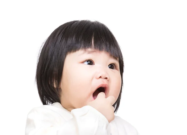 Ásia bebê menina chupar dedo no boca — Fotografia de Stock