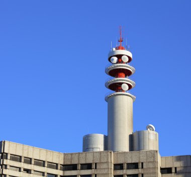 Yayın tower binasında