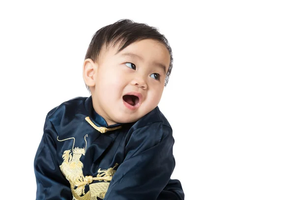 Китайский ребенок оглядывается назад — стоковое фото