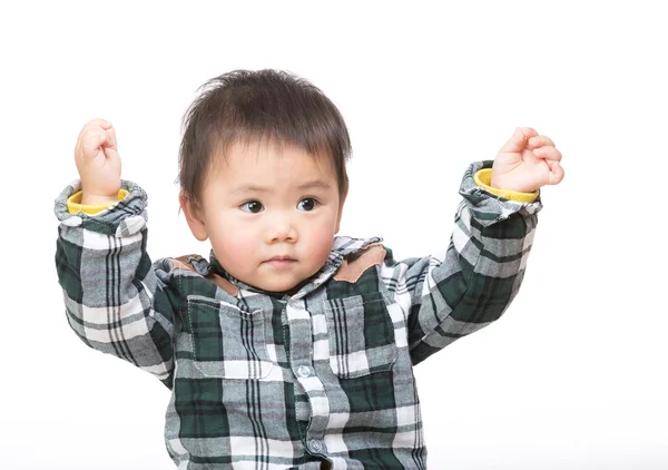 Azjatycki chłopiec podnieść rękę — Zdjęcie stockowe