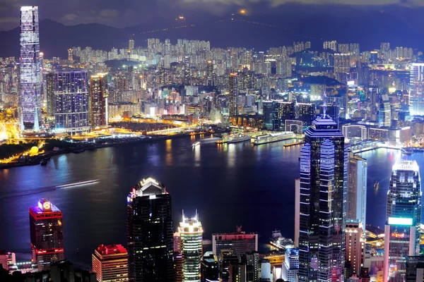 Hong Kong centro por la noche — Foto de Stock