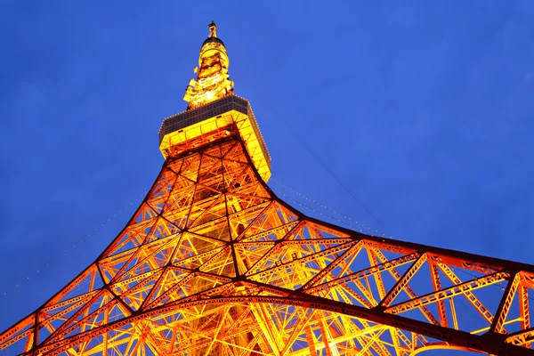 Tokyo башня ночью — стоковое фото