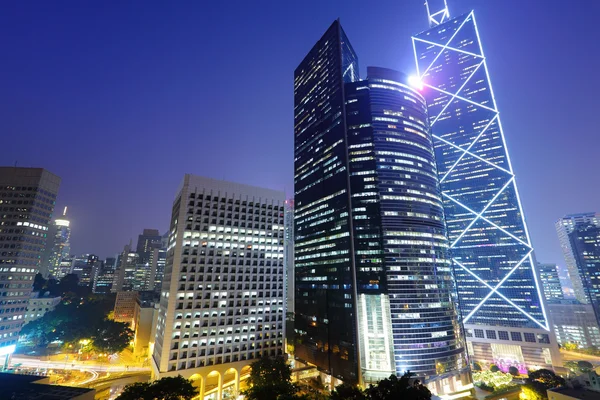 Quartier central des affaires à Hong Kong la nuit — Photo