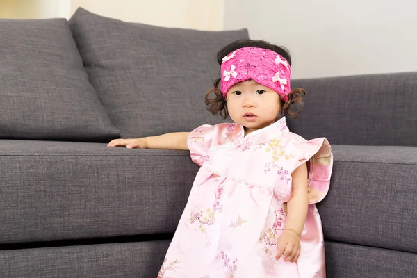 Chinese baby girl in living room — Stock Photo, Image