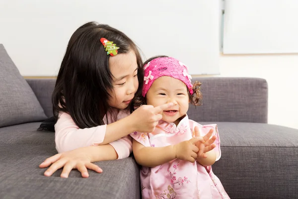 Two sisters — Stock Photo, Image