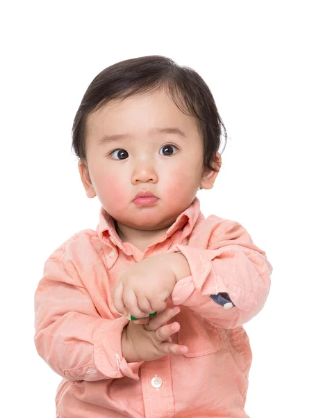 Asiatiska baby pojke spela med leksak block — Stockfoto