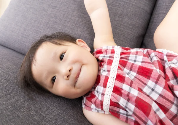 Asian little girl making funny face — Stock Photo, Image