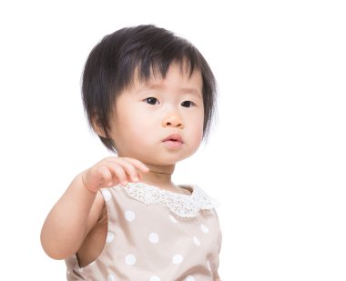 Asyalı bebek kız eli