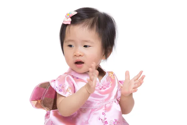 Chinese baby girl clapping hand — Stock Photo, Image