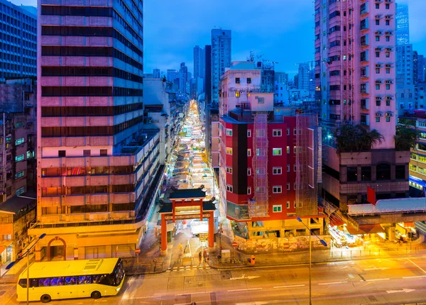 Typischer Straßenmarkt in Hongkong — Stockfoto