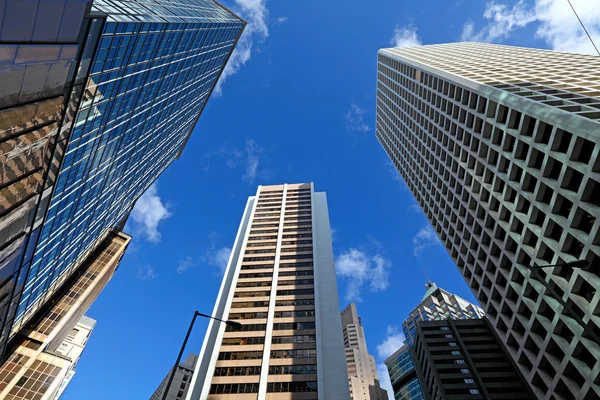 Low angle view of skyscraper — Stock Photo, Image