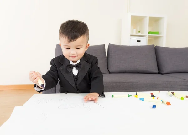 Asiático bebé niño dibujo en casa —  Fotos de Stock