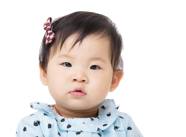 Asien baby flicka stående — Stockfoto