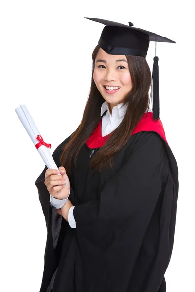 Diplômé fille étudiante avec robe académique — Photo