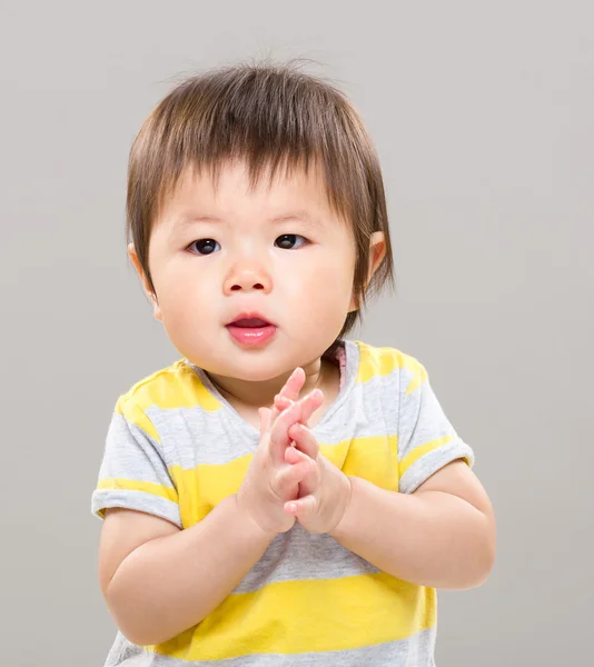 Adorable baby girl clapping hand — Stock Photo, Image