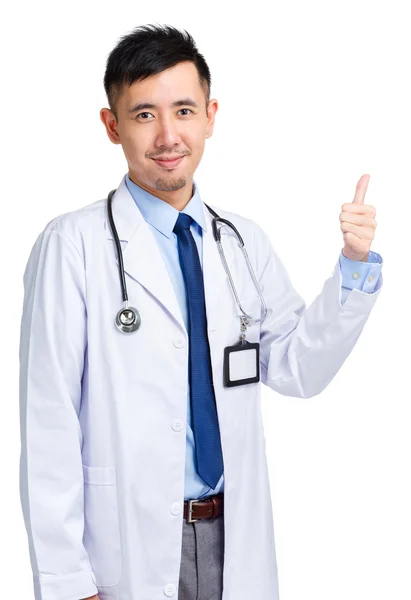Mężczyzna lekarz z kciuk — Zdjęcie stockowe