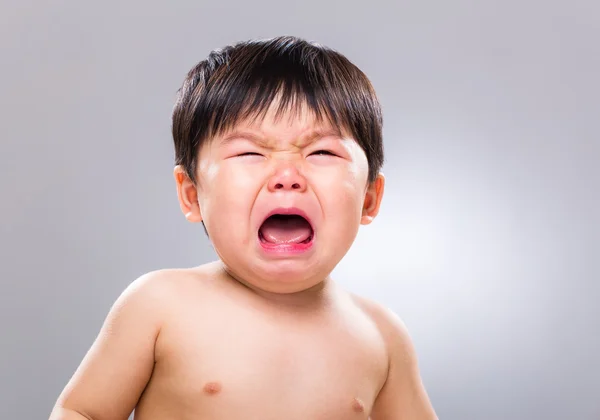 Crying asian baby — Stock Photo, Image