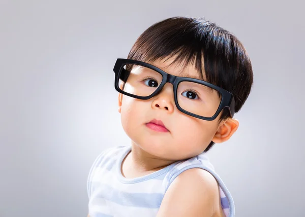 Bebé estudiante usar gafas — Foto de Stock