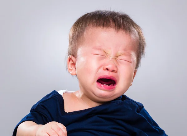 Pojken gråter — Stockfoto