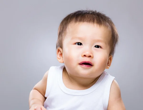 Glücklicher kleiner Junge — Stockfoto