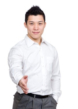 el için el sıkışma veren işadamı