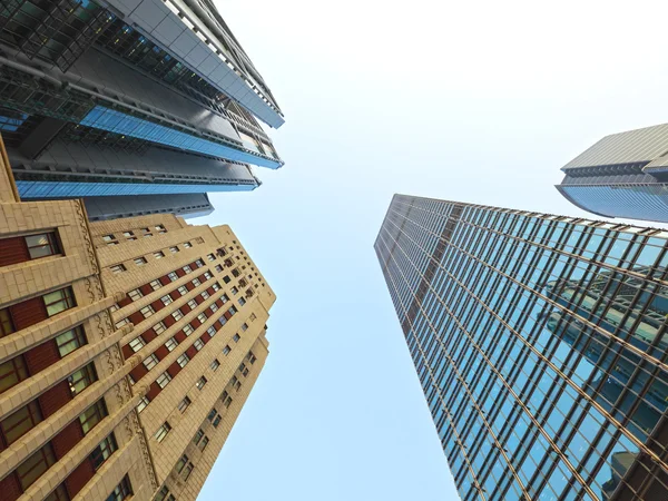 Skyscraper to sky — Stock Photo, Image