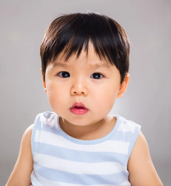 Lindo niño pequeño —  Fotos de Stock