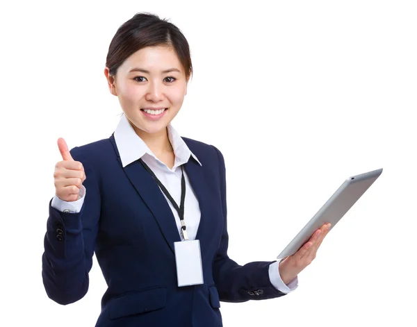 Businesswoman use tablet and thumb up — Stock Photo, Image